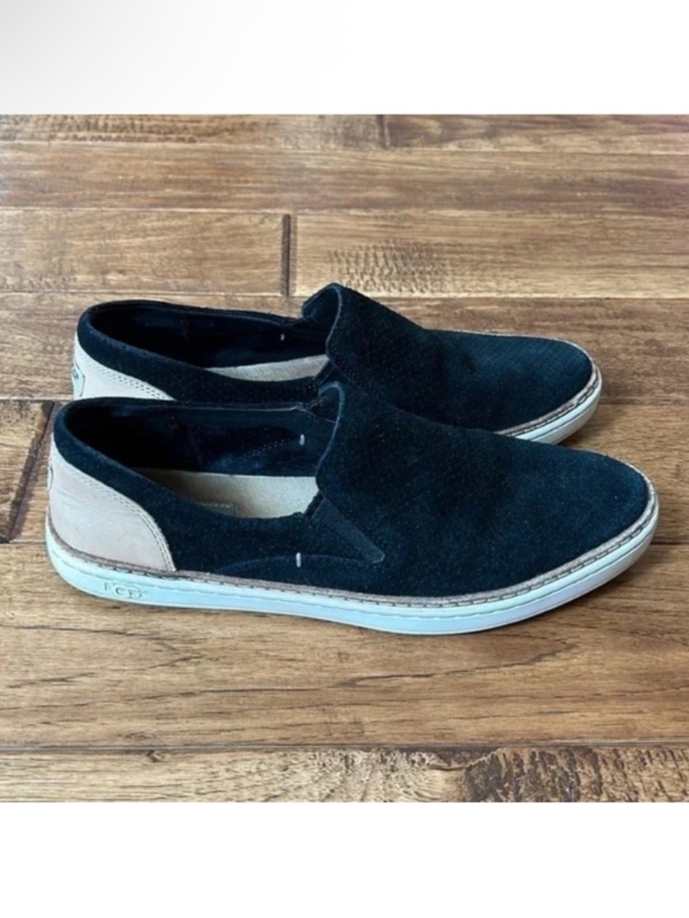 UGG Adley Perf Perforated Slip On Sneakers Black Suede Womens Size 8